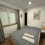 Apartamentsbymatyrafa-iv *