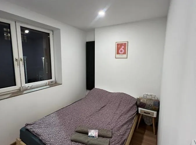 דירה Apartamentsbymatyrafa-iv *