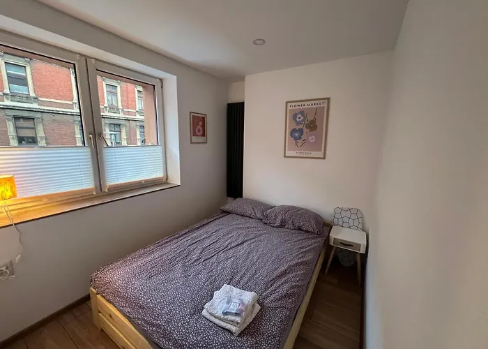 Apartamentsbymatyrafa-iv *