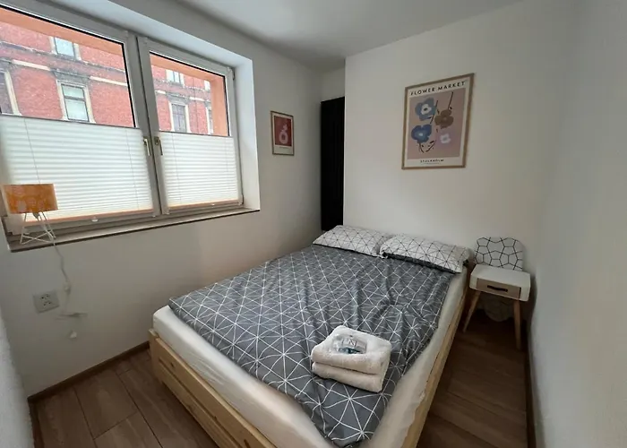 Apartamentsbymatyrafa-iv דירה